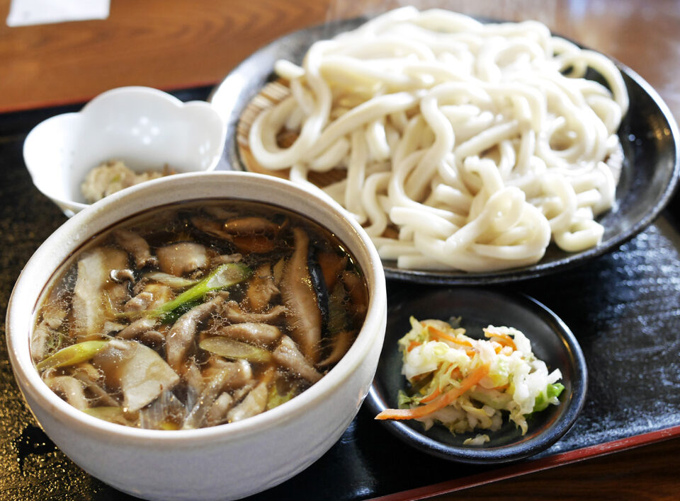 伊佐沼庵のきのこ汁つけうどん（温）