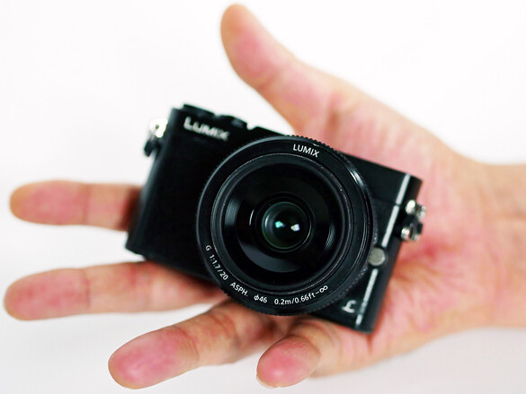 LUMIX DMC-GM5-K パンケーキレンズ付き LUMIX DMC-GM5-K パンケーキレンズ付き