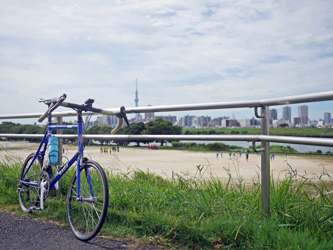 RITCHEY COMP ZERO を装着した GIOS FELUCA