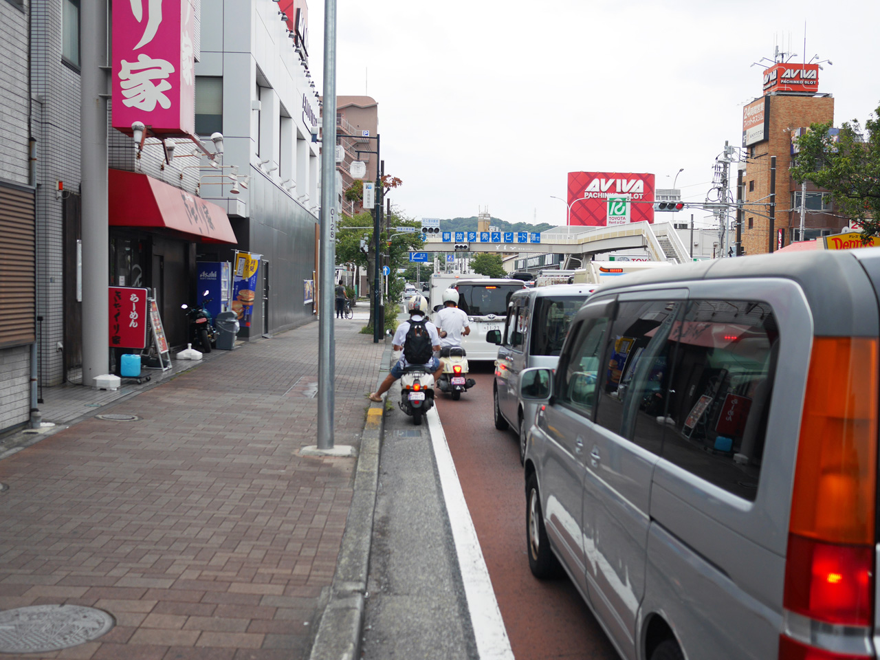 北久里浜駅前で渋滞にハマる