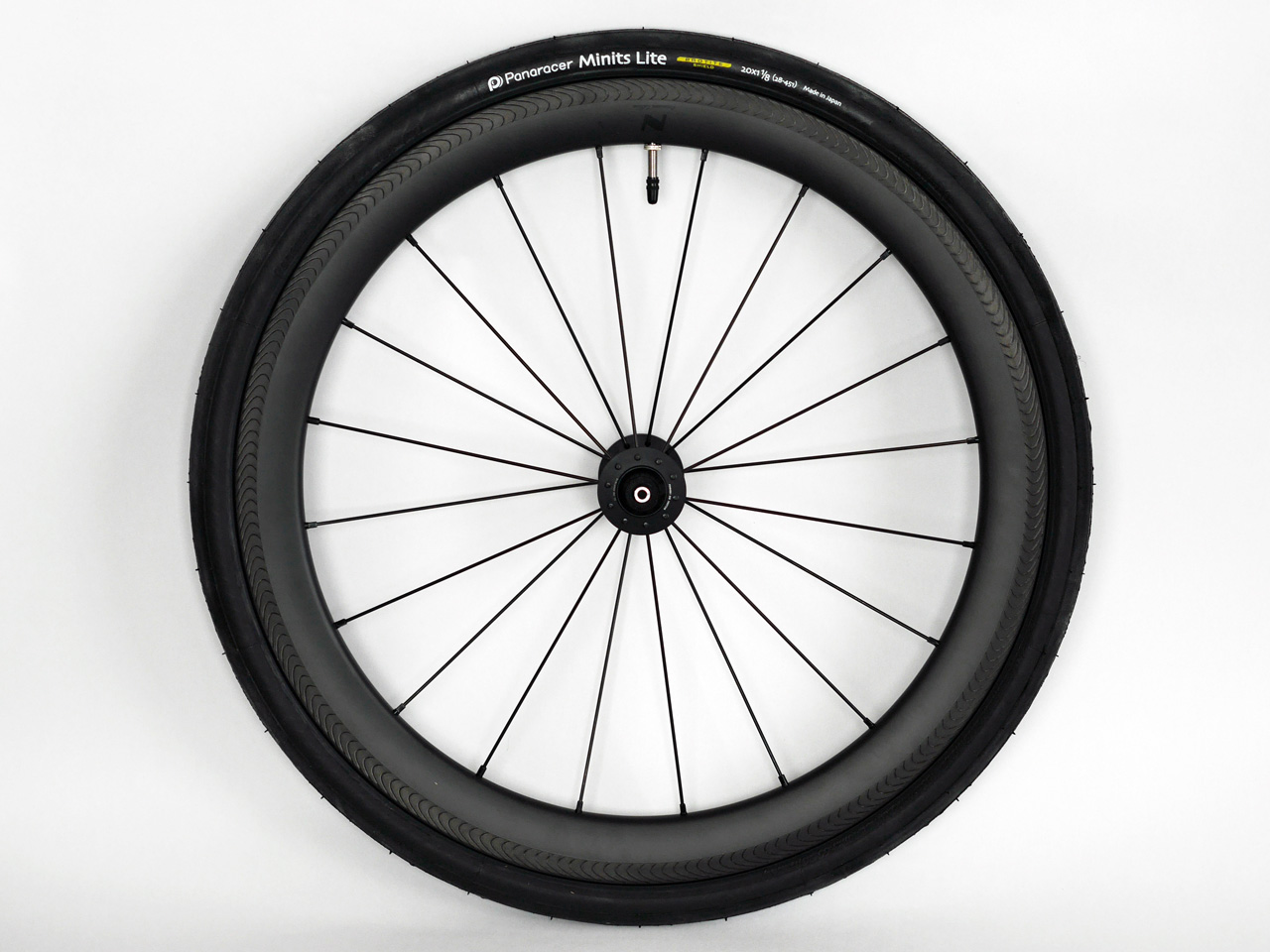 Velostyle TICKET手組カーボンホイール（フロント）