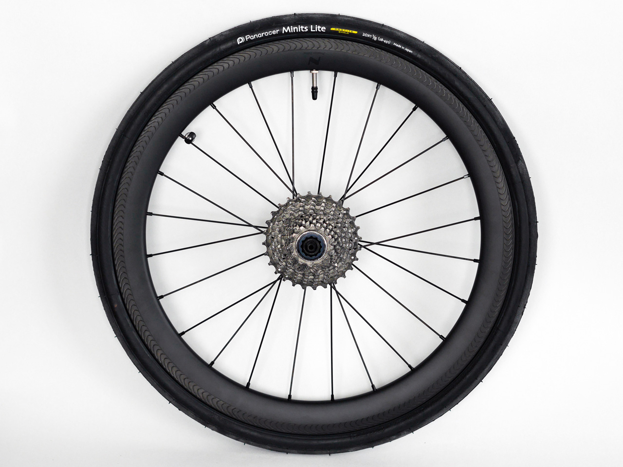 Velostyle TICKET手組カーボンホイール（リア）